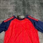 Kit Infantil Espanha Home 2026 Manga Longa - Imagem 4