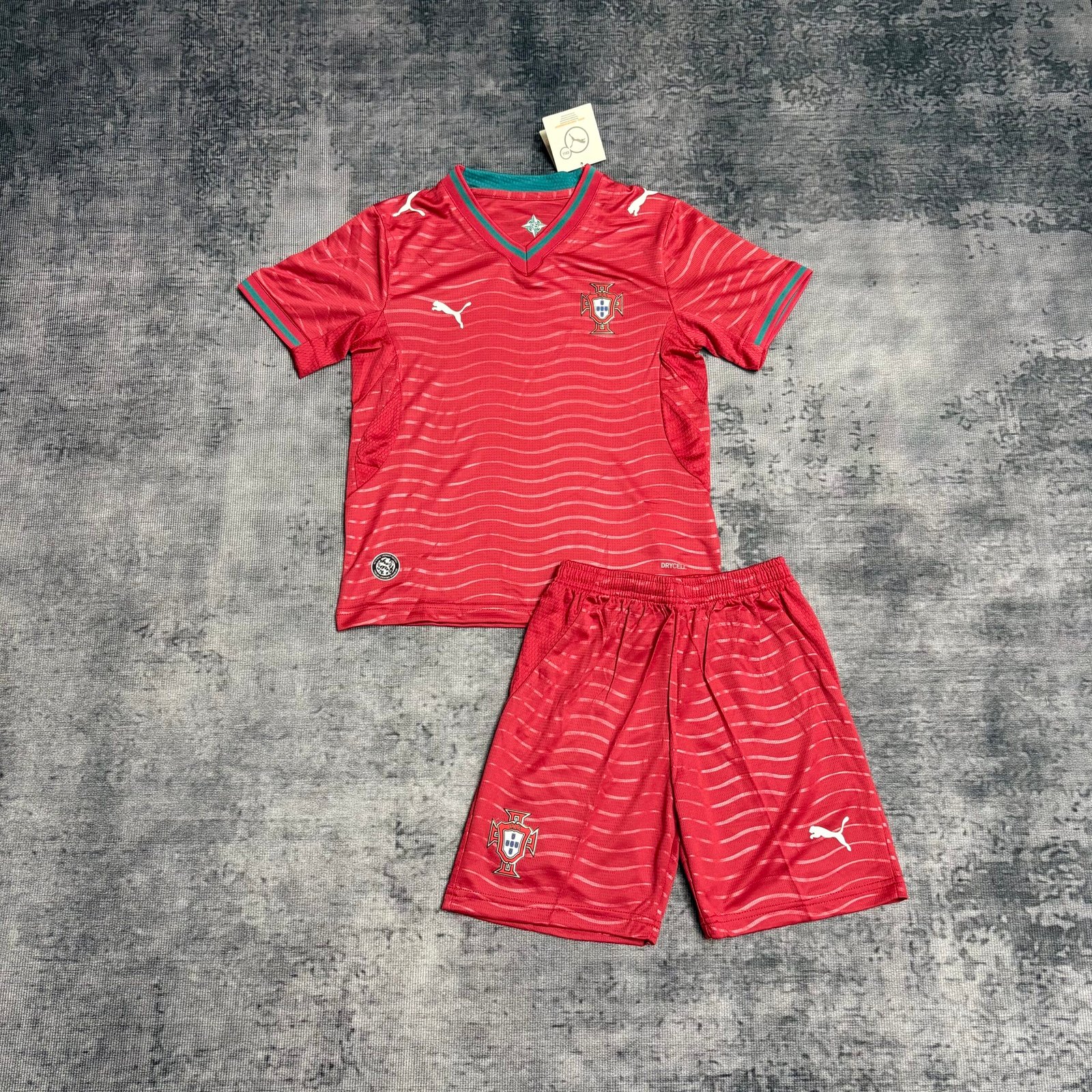 8b804b4e Kit Infantil Portugal Home 2026 - Imagem 1