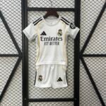 Kit Infantil Real Madrid Home 2025-26